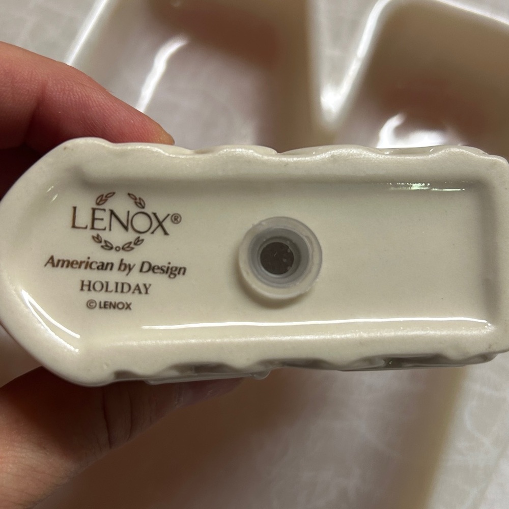 Lenox Holiday North Pole Express Salt and Pepper Set - Picture 6 of 6